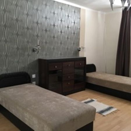 Éden Vendégház Veszprém Esterno foto