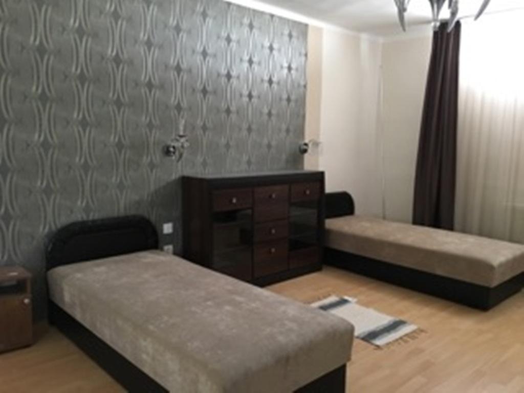 Éden Vendégház Veszprém Esterno foto